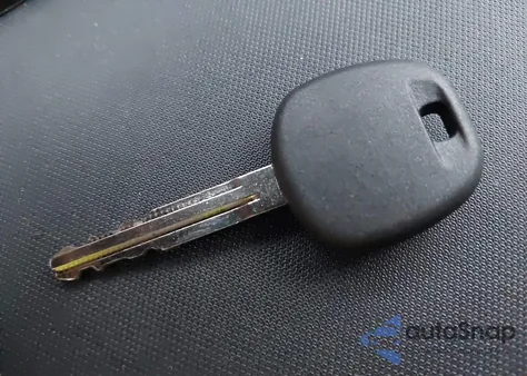 2011 Toyota Sienna Le z USA, uszkodzony, nr VIN 5TDJK3DC7BS010089